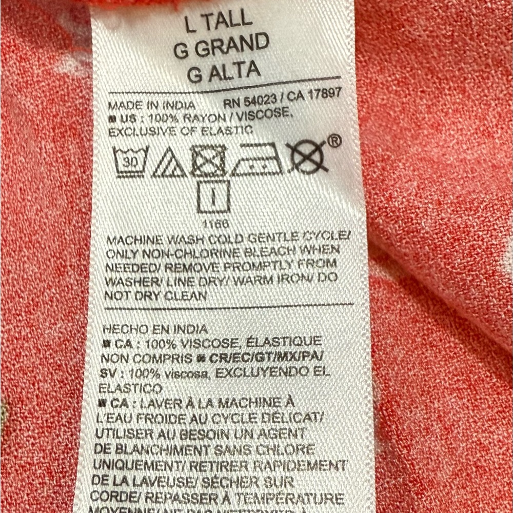 Vibrant Floral Red Women's Top, Size Large Tall - Picture 4 of 4